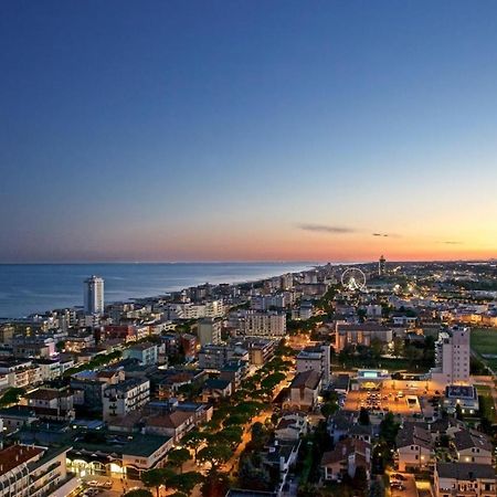 Appartamento Palma Carraro Immobiliare Jesolo - Family Apartments Luaran gambar