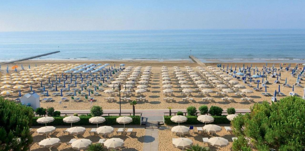 Appartamento Palma Carraro Immobiliare Jesolo - Family Apartments Luaran gambar